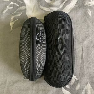 COPY - Oakley sunglasses case x2